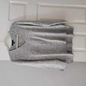 Pull over v neck sweater Heather grey.